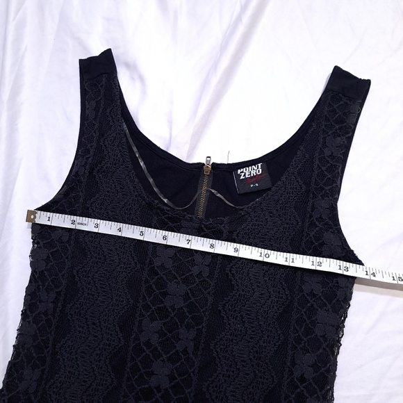 Point Zero | Black lace details sleevless tank top with back zipper - Picture 5 of 8